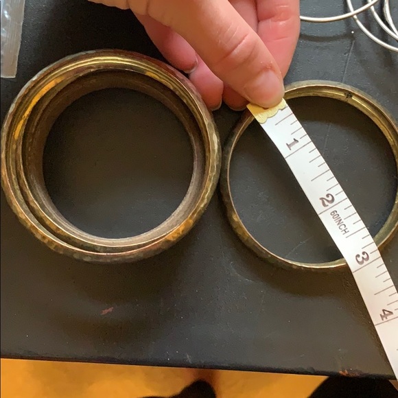 Assorted bangles - Picture 3 of 6